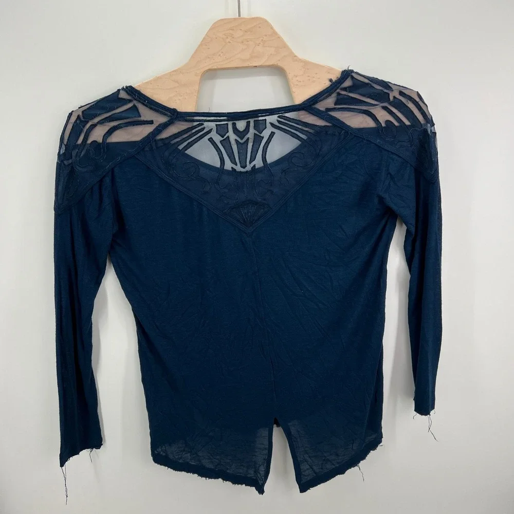 Free People Mesh Yoke Top Womens Medium Navy Blue Boho Embroidered Split Back